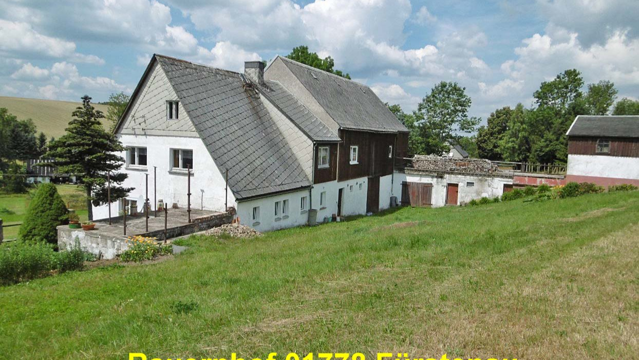 1A Bauernhof mit viel Land