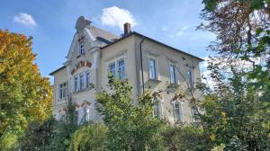 wunderschöne Wohnvilla für zwei Familien   verkauft